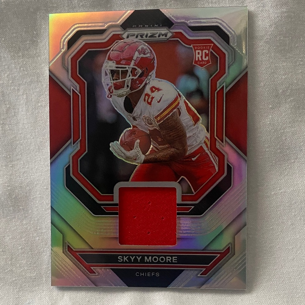 2022 Prism Skyy Moore Chiefs Game Used Jersey #PJ-SM (MISC14)